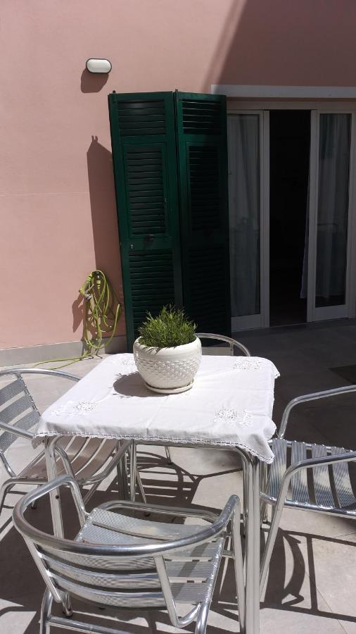 Residenza Solferino Appartement Corniglia Buitenkant foto
